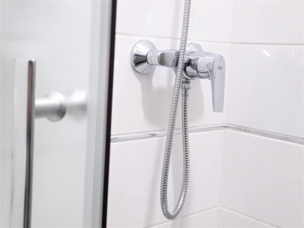 Smart Hostel Slavonski Brod Extérieur photo